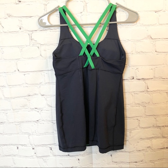 Lululemon navy Energy Slalom strip tank top - Picture 6 of 7